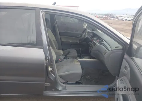 2005 Mitsubishi Lancer Es from USA, damaged, VIN JA3AJ26E55U014040